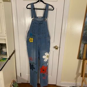 Overalls with painted flowers